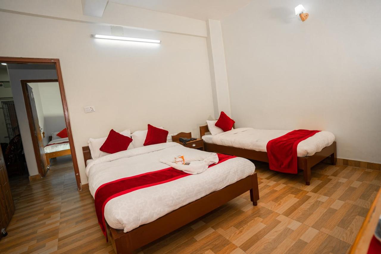 Hotel Dela Mount Pokhara Dış mekan fotoğraf
