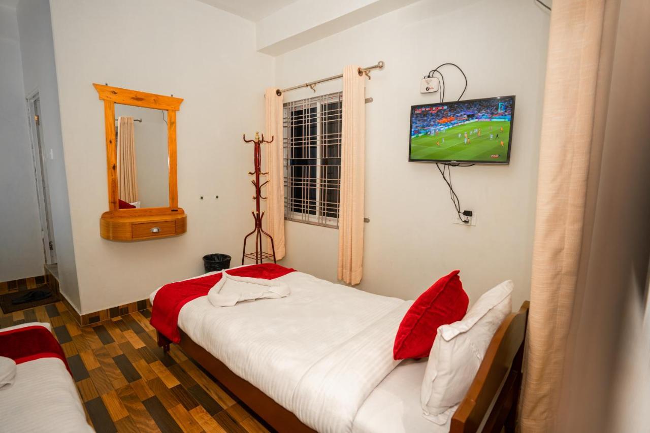 Hotel Dela Mount Pokhara Dış mekan fotoğraf