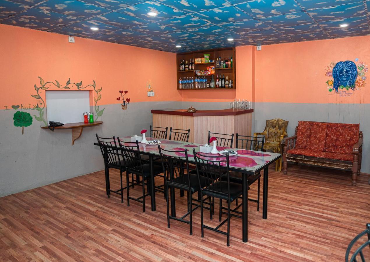 Hotel Dela Mount Pokhara Dış mekan fotoğraf