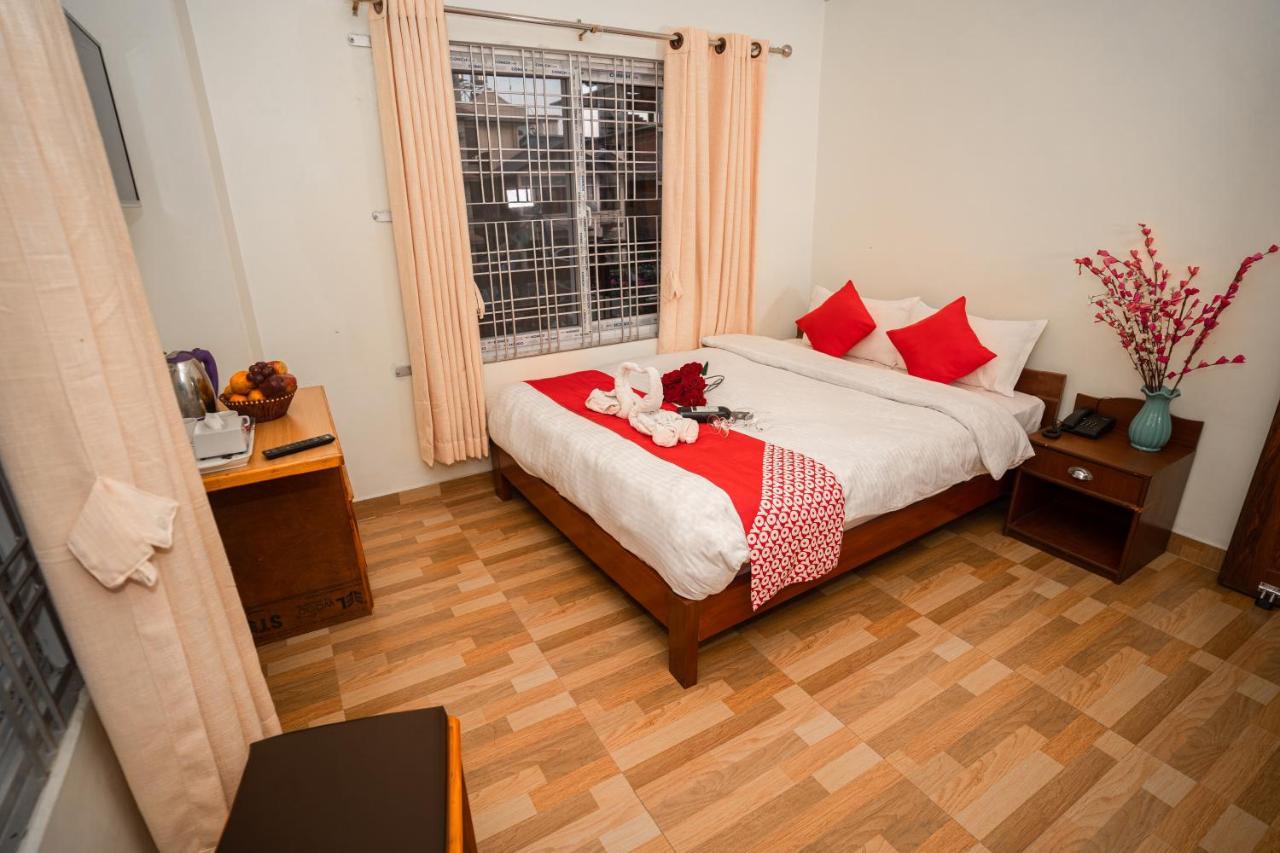 Hotel Dela Mount Pokhara Dış mekan fotoğraf